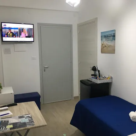 ゲストハウス Casa Di Angela 3*
